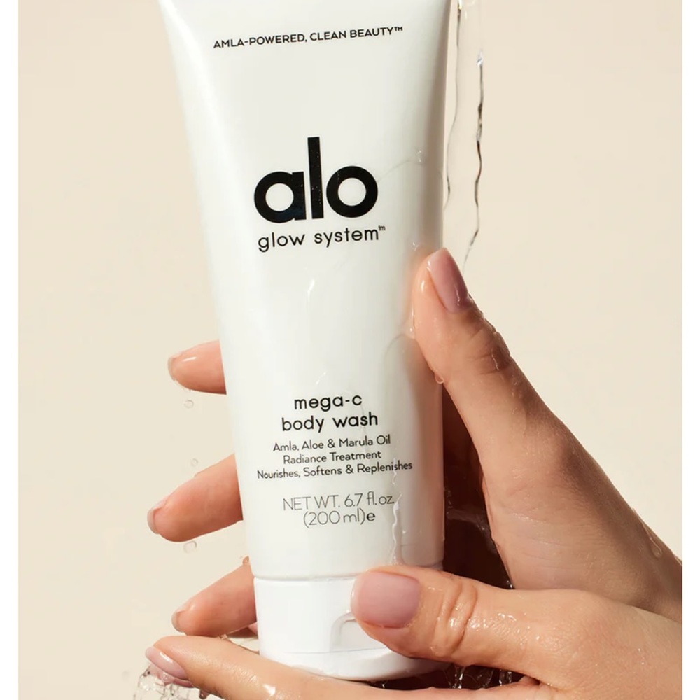 NWT! ALO GLOW SYSTEM